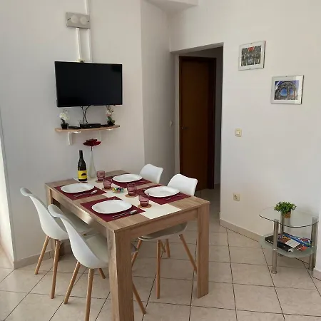 Madis & Free Bikes Lägenhet *