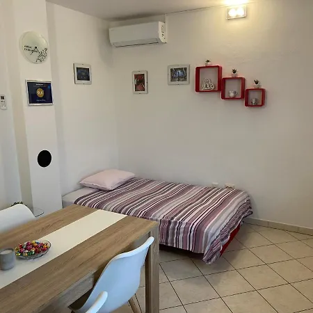 Madis & Free Bikes Πούλα