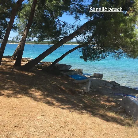 Madis & Free Bikes Διαμέρισμα *